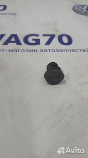 Резьбовая пробка 06L103801