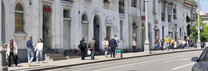 Супертрафик. Магазин/Общепит р-н пл. Лазарева 50м²