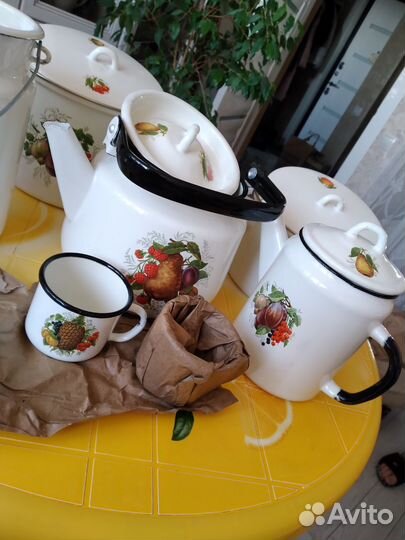 Набор эмалированной посуды СССР