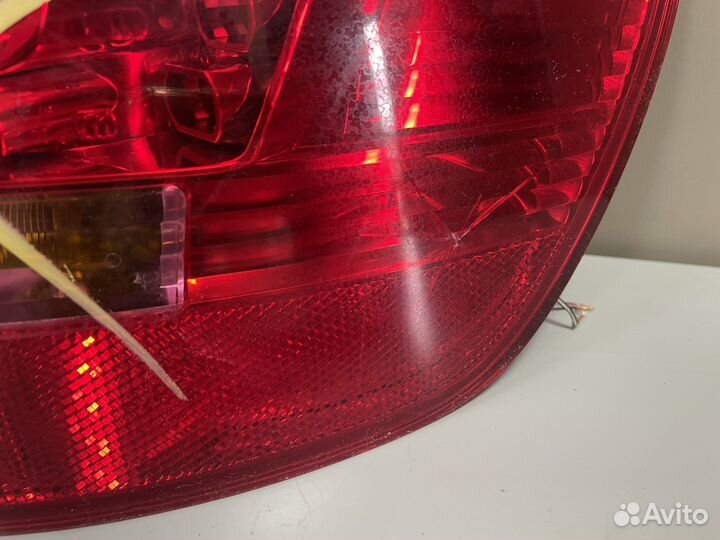 Фонарь задний правый Ауди А6 С6 Универсал