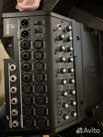 Микшерный пульт