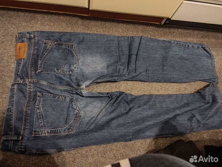 Джинсы мужские