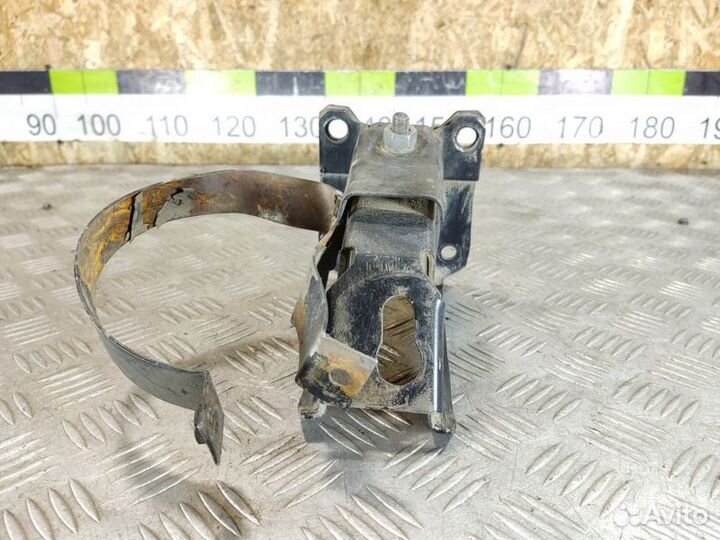 Кронштейн двигателя Vaz Niva