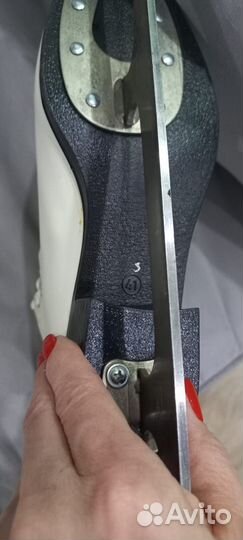 Коньки фигурные