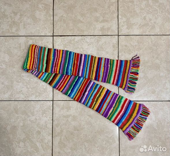 Вязаный шарф ручной работы