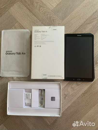Samsung galaxy tab a6 (2016) + чехол в подарок