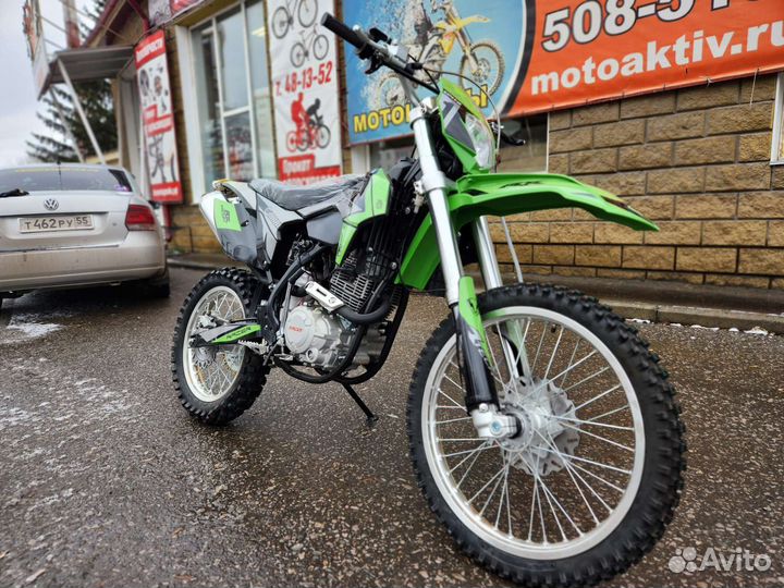 Racer SR X-1 Cross (2022) зелёный