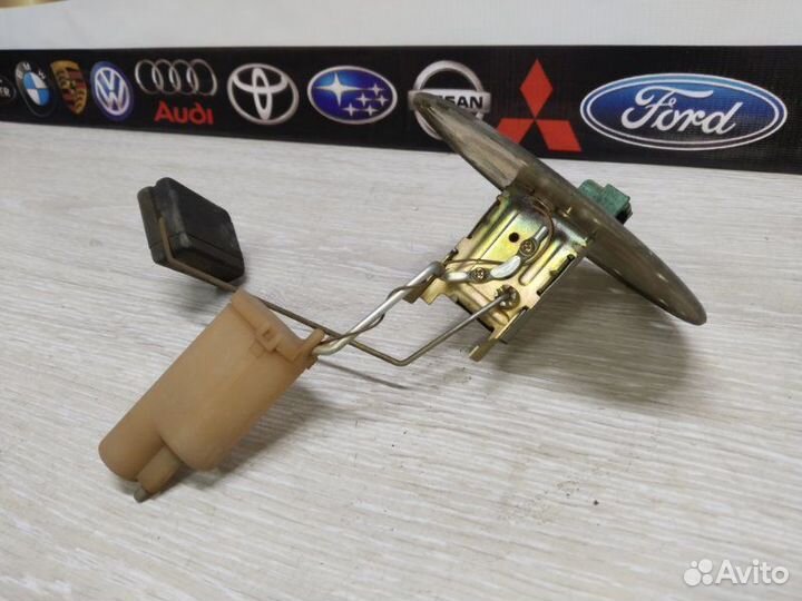 Датчик уровня топлива Mitsubishi Galant EA1A 4G63