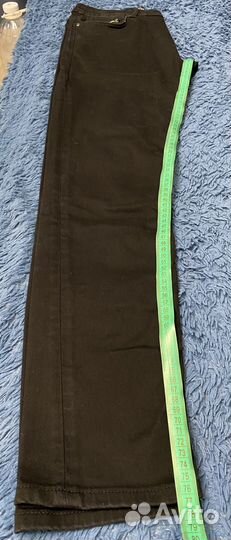 Джинсы Colin’s