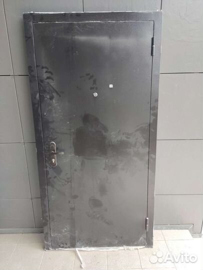 Металлическая дверь бу (всегда в наличии)