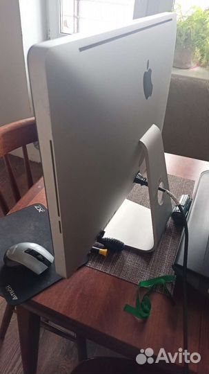 Apple iMac 21.5