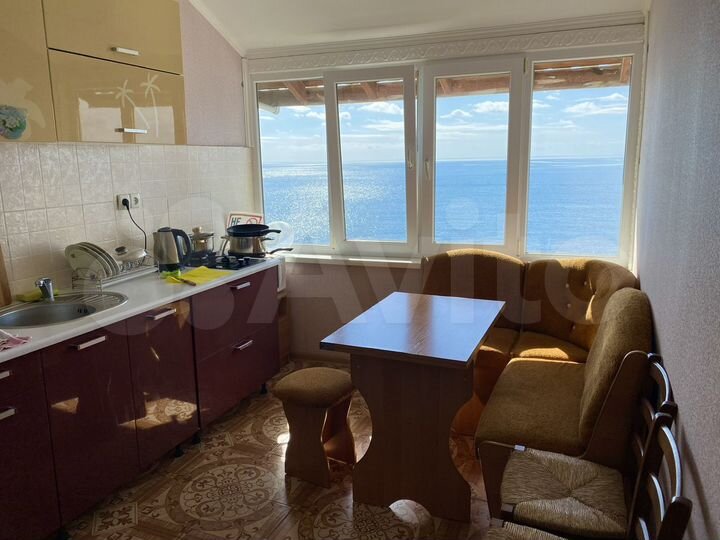 2-к. квартира, 50 м², 4/5 эт.