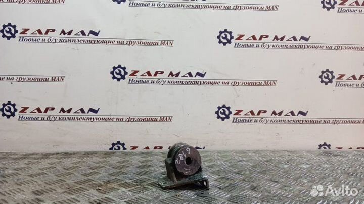 Кронштейн радиатора правый Man Tga Tgs Tgx