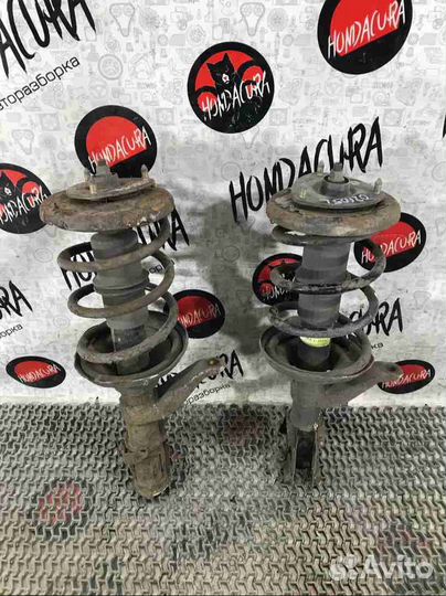 Амортизатор передний правый Honda CR-V