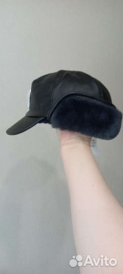 Мужская кожаная кепка