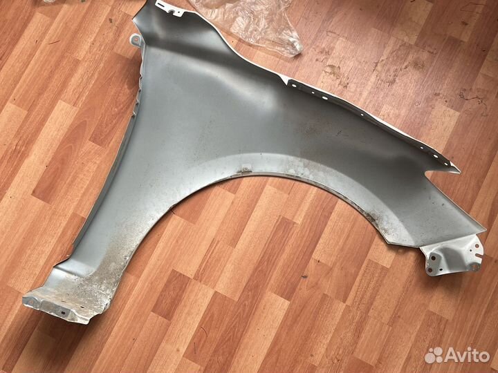 Крыло левое переднее Мазда 3 bm