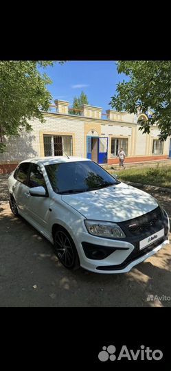 LADA Granta 1.6 МТ, 2015, 137 000 км