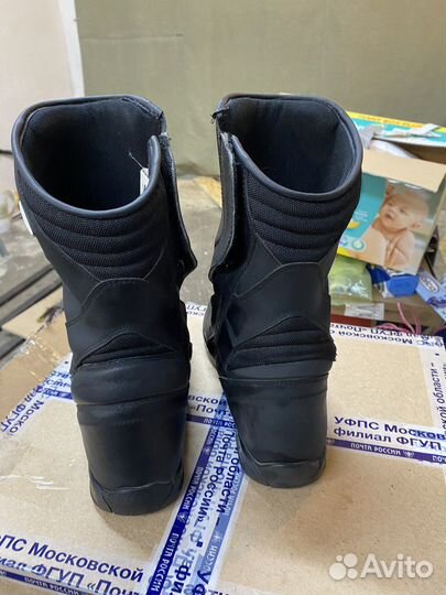 Мотоботы Forma