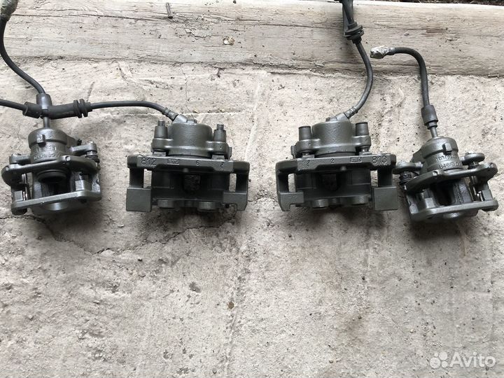 Суппорта BMW 3 - series E90