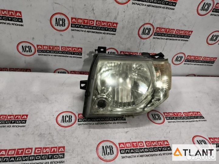 Фара левая nissan KIX