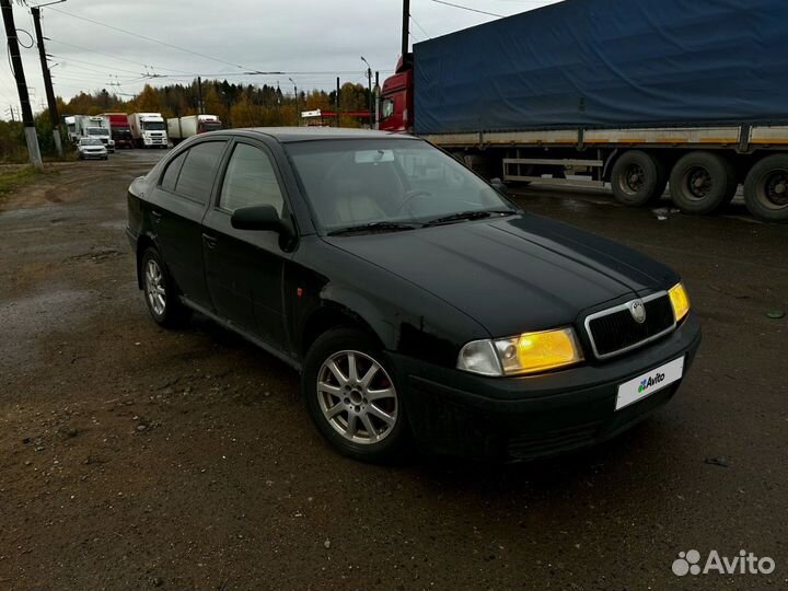 Skoda Octavia 1.8 МТ, 2000, 310 000 км