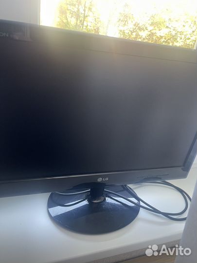 Монитор LG