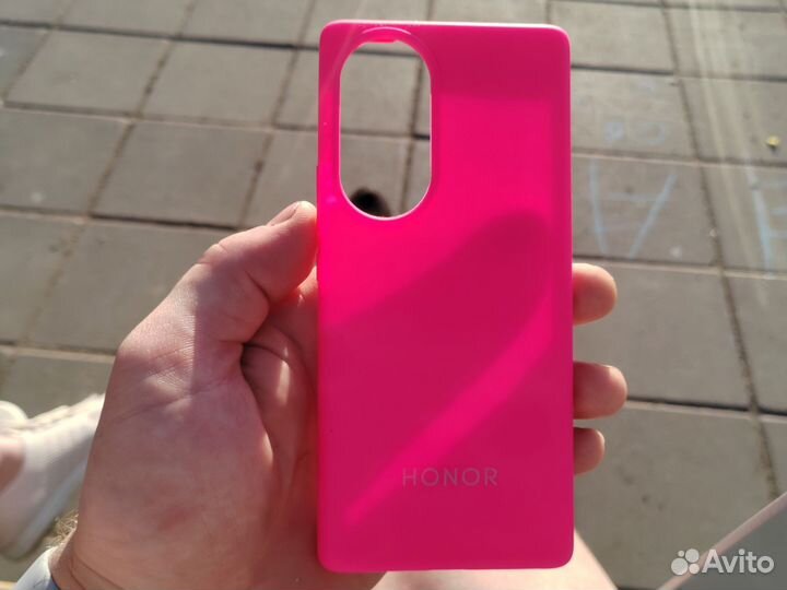 Чехол на телефон