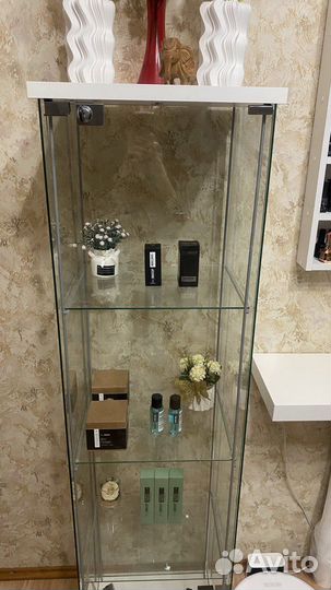 Стеклянный шкаф витрина бу