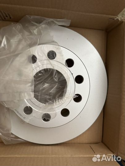 Задние тормозные диски VW jetta 6