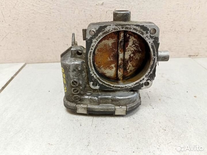 Дроссельная заслонка