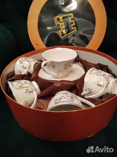 Чайный сервиз на 6 персон