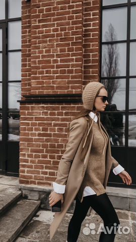 Чепчик вязанный женский