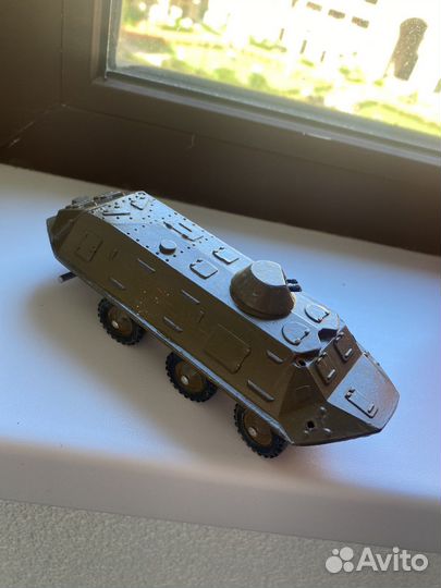 Раритетные игрушечные танки
