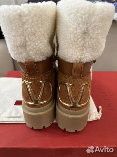 Ботинки Valentino