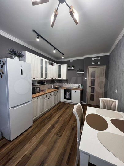 3-к. квартира, 76,8 м², 9/16 эт.