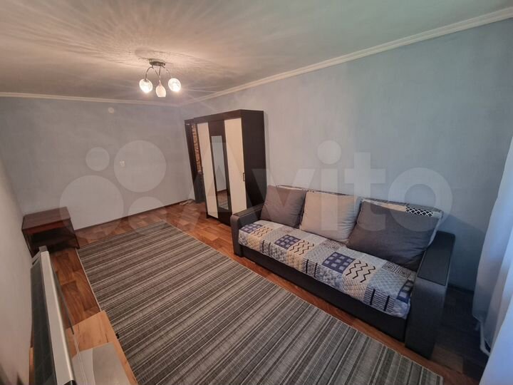 1-к. квартира, 35 м², 1/4 эт.