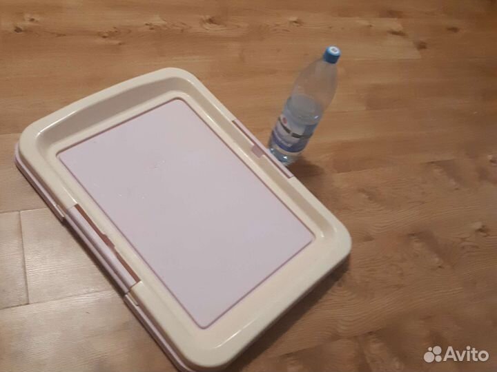 Лоток для собак под пеленку