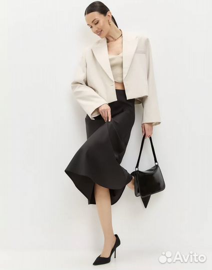 Юбка атласная новая