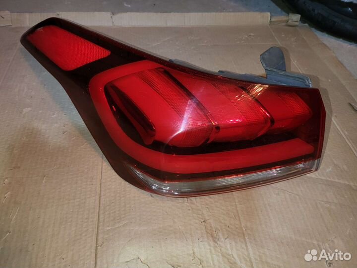 Отличное сост. фонарь задний левый Genesis G80