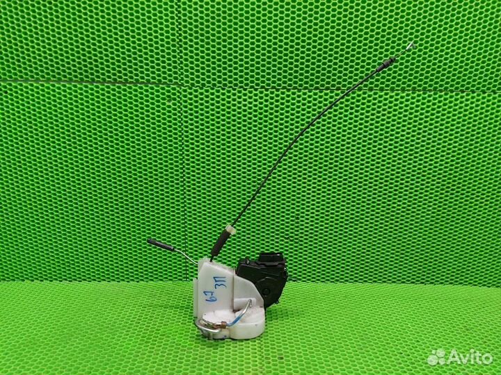 Замок двери задний правый Honda Accord 7 из англии