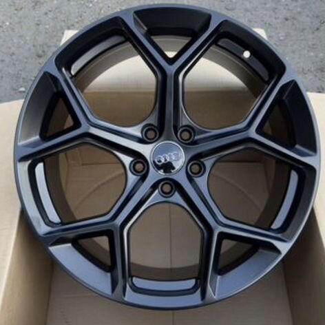 Литые диски Sakura Wheels 181 8×R18 5×112