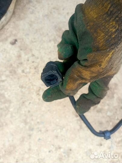 Трубка топливная Renault Logan 1