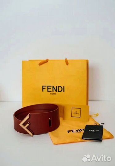 Ремень коричневый Fendi