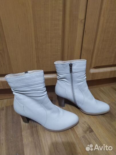 Полусапожки зимние женские 37 новые