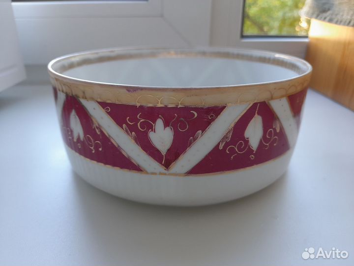 Фарфоровый капельник Кузнецова