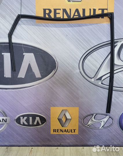 Уплотнитель зад проема стекла двери Kia sorento XM