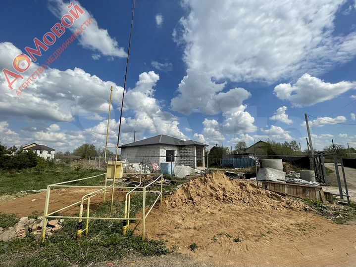 Дом 100 м² на участке 8 сот.