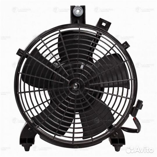 Вентилятор кондиционера Mitsubishi Pajero Sport II