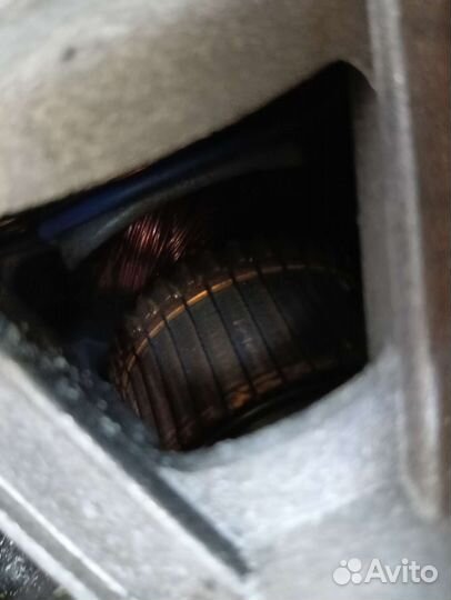 Мотор на стиральную машину