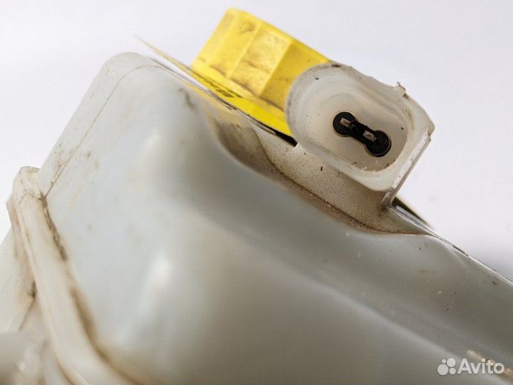 Бачок главного тормозного цилиндра Vw Polo седан